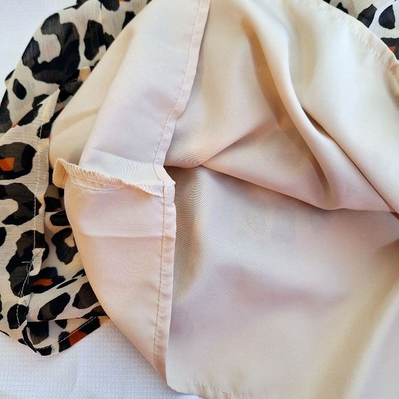 LOFT brand " The Leapard baby doll" dress size medium. - Picture 8 of 10